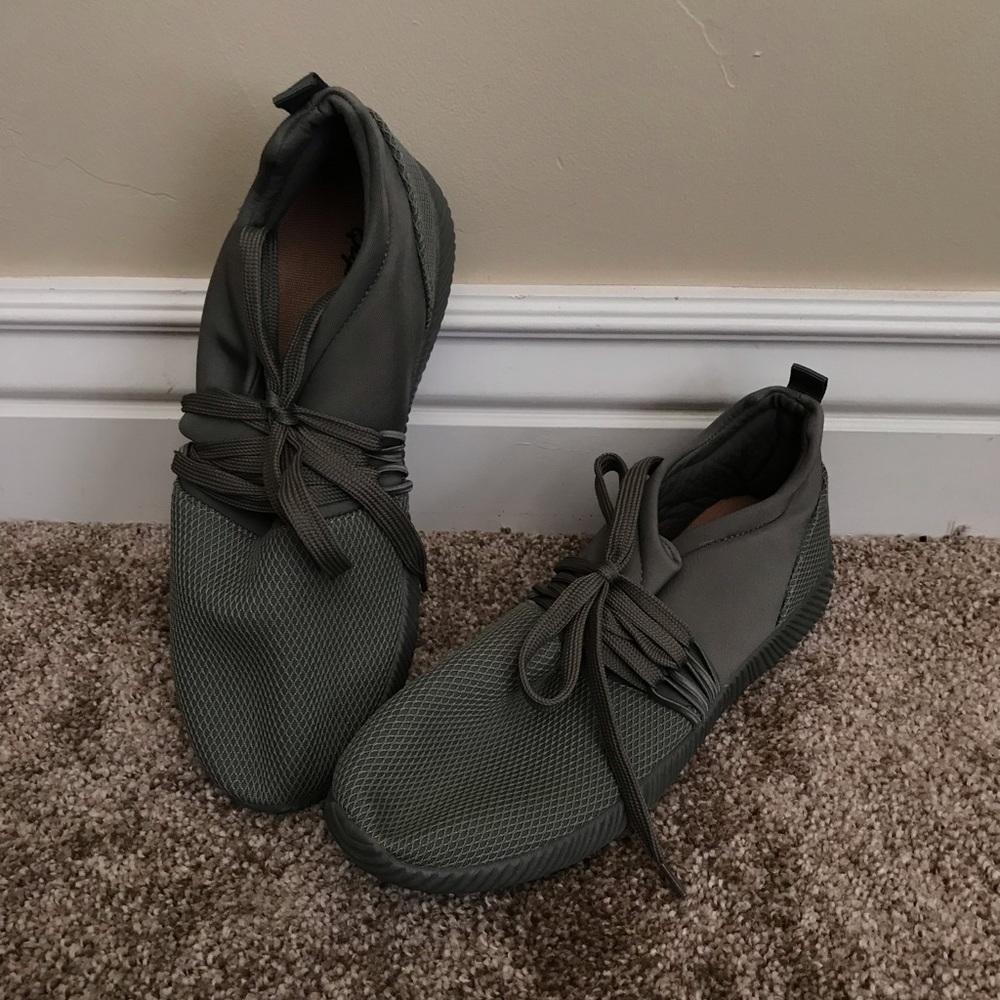 Qupid brand new tennis shoes! Never worn!